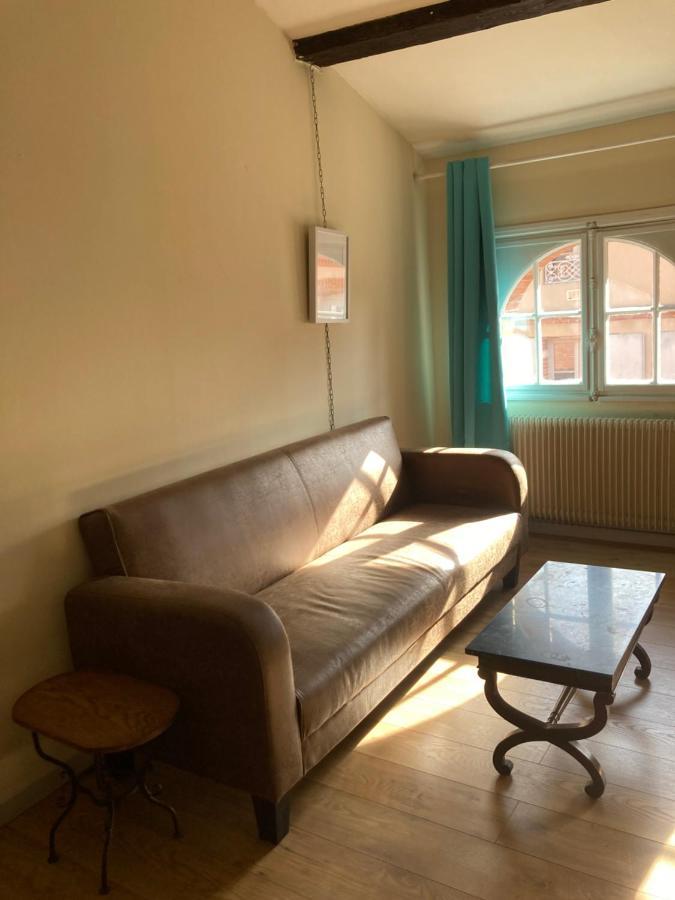 Toulouse Centre: T2 Bis Dans Immeuble Historique Appartement Buitenkant foto